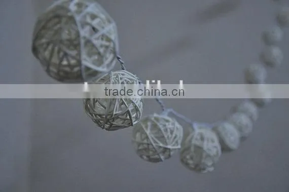 20 Bulbs Handmade Classic White Rattan Ball Fairy Lights photo-5