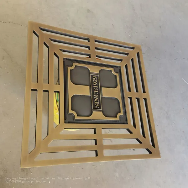 Spheroidal Graphite Cast Iron Art Well, Garden Park Cover Tree Board, Circular Artistic Sculpture, Factory Customization photo-2