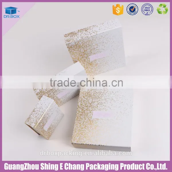 Gold Foil Hot Stamping and Embossing Printed Cosmetic Box for Mini Bottle photo-5