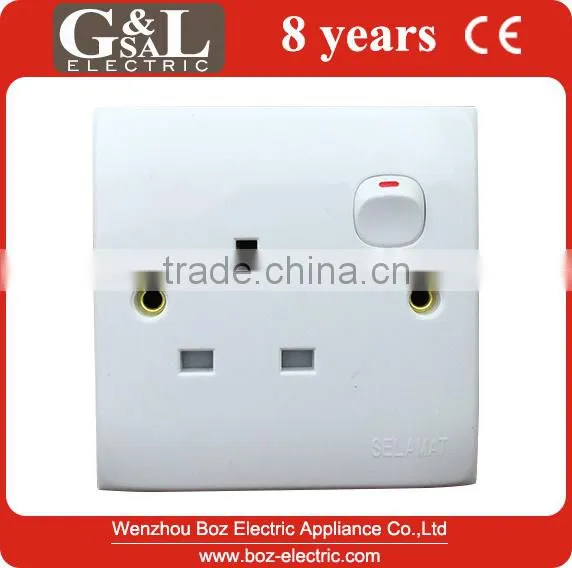 1 Gang Wall Socket With Neon/13A Switched Socket With Light Hot Sale Wall Switch, British Standard