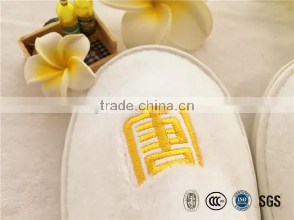 Star Hotel Senior Cut Pile Bathroom Slipper With Gold Embroidary Logo photo-2