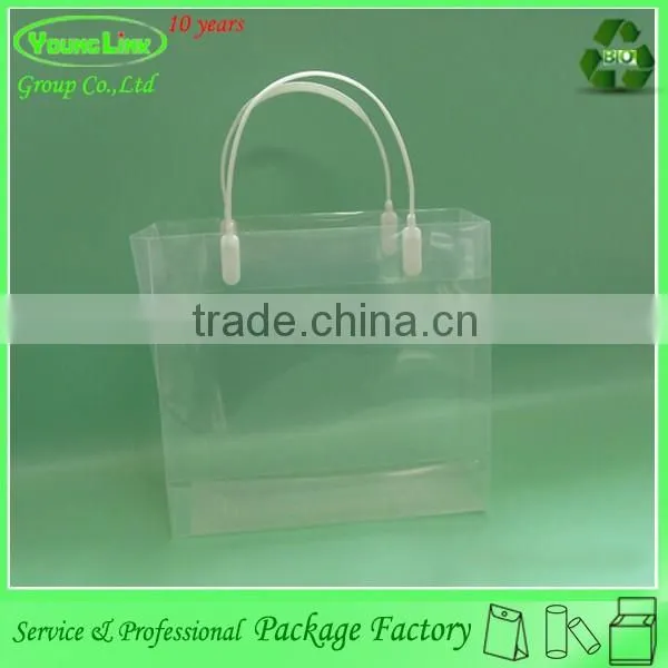 OEM Customized High Quality Transparent Plastic Makeup Bag With Handle photo-2