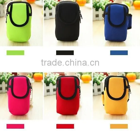 High Quality Neoprene Fabric Laptop Bag Neoprene Arm Phone Bag in Roll photo-2