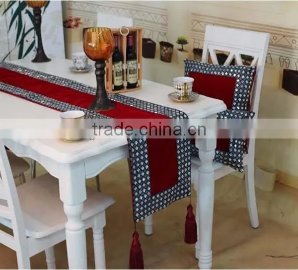 Multiple Size Velvet Iron Stone Bed Luxury European Style Table Runner