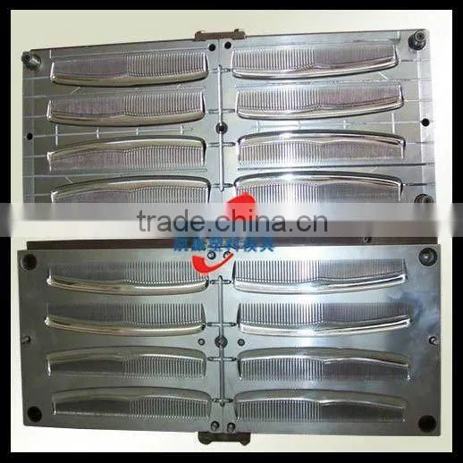 Taizhou Huangyan Mould Injection Plastic Hair Comb Mould photo-5