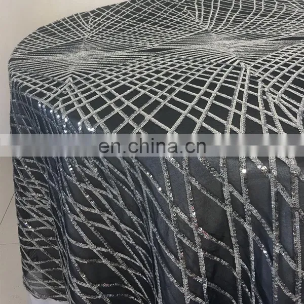TC229A 80x80 Square Polyester Sequin Tablecloth Factory photo-2