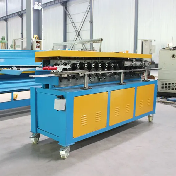 Common Plate Flange Machine Air Duct Flange Forming Machine photo-2
