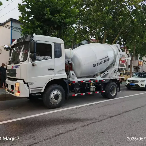 Горно-буровая бетономешательная транспортная машина 2m³ 4m³ 6m³ с гидравлическим тормозом, сертифицированная по безопасности для горных работ