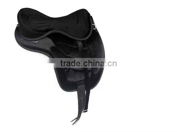 TREELESS SADDLE