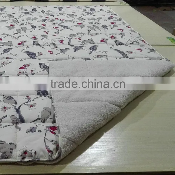 Import China Products Factory Sale Microfiber Quilt, Lamb Fleece Comforter .de photo-2
