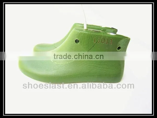 The Scoop Shoe Lasts For Children Boots Shoe Trees photo-4