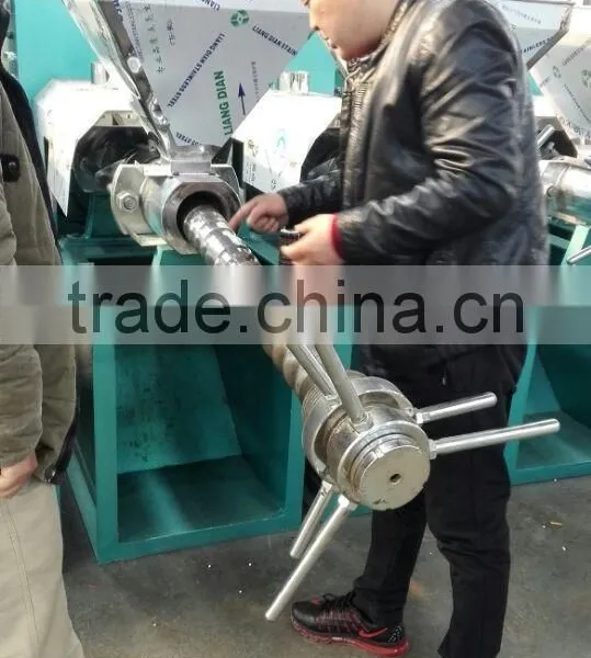AAA Quality Hot Sale Domestic Oil Press Machine photo-6