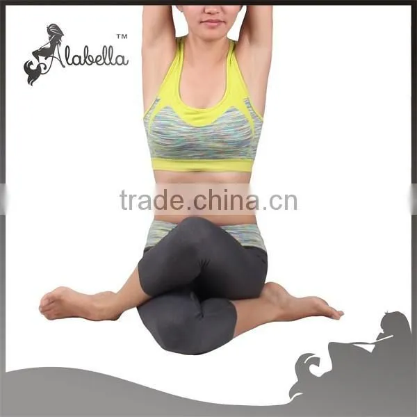 2015New Designs Fashion Yogawear Sets for Yogawear Bras and Pants photo-2