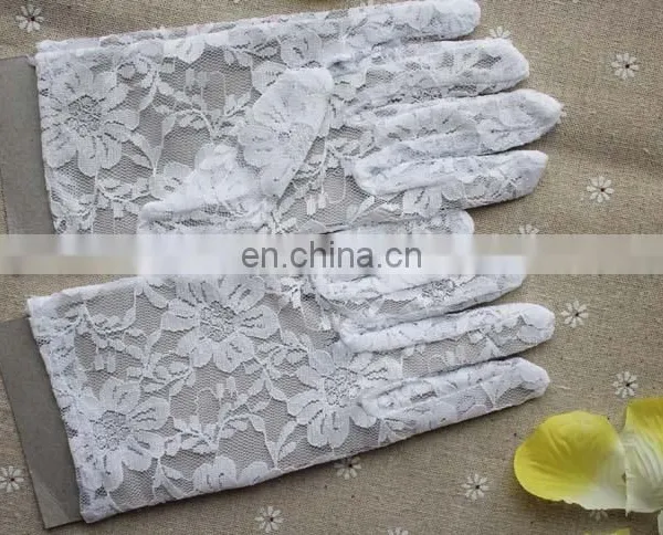 Women's Sexy Black Red White Ivory Wrist Length Wedding Hand Gloves Driving Short Lace Bridal Gloves photo-3