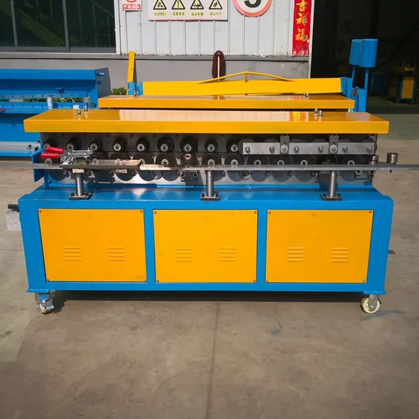 Common plate flange machine Air duct flange forming machine