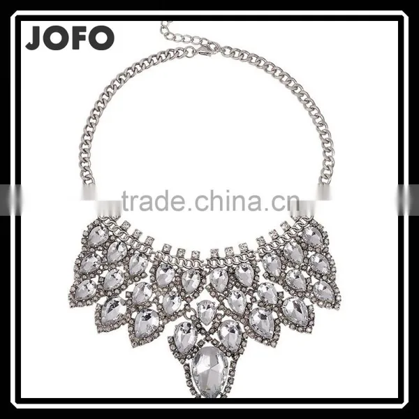 Splendid Womens Bib Statement Luxury Rhinestone Necklace For A Classic But Elegant Design