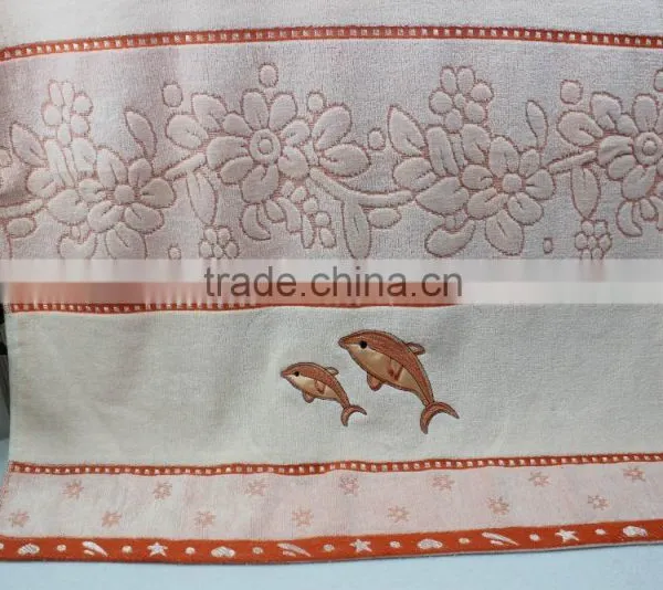 Jacquard Velour Cheap Fancy Bath Towel With Embroidery photo-2
