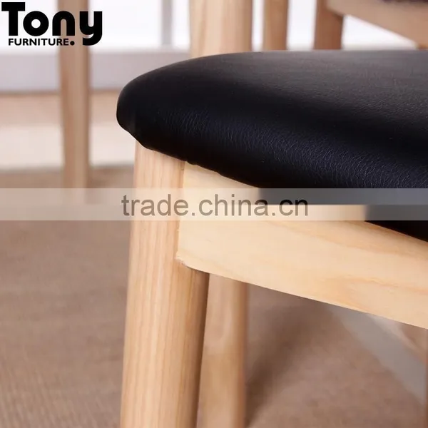 Classic Wood Living Furniture Elbow Wooden Chair photo-4