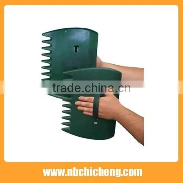 Plastic Leaf Scoop 2 Pack With Handle Lawn Claws Leaf Scoops photo-3