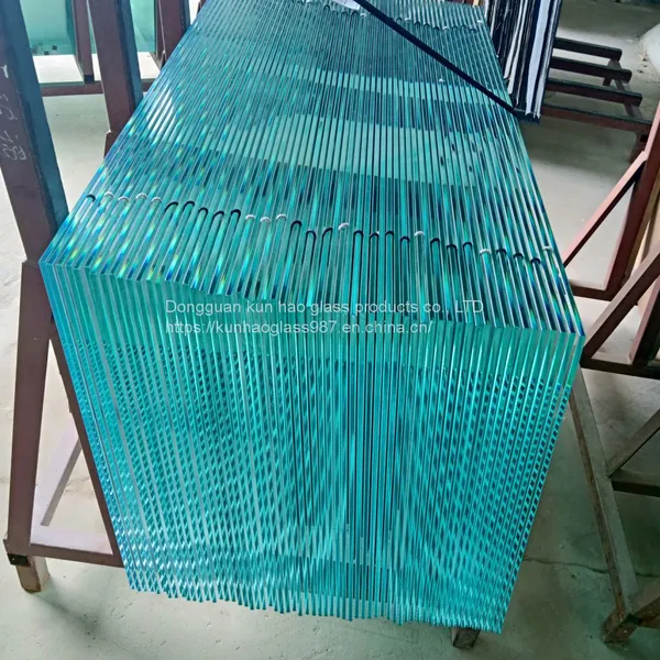 Furniture Glass Processing 8-12 mm Toughened Glass Mesa Fine Grinding photo-4