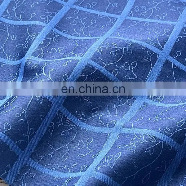 2021 Autumn- Winter in Stock Spot Inventory Sells Commercial Jacquard Shirts, Home Textile Ready-to-wear Fabrics photo-4