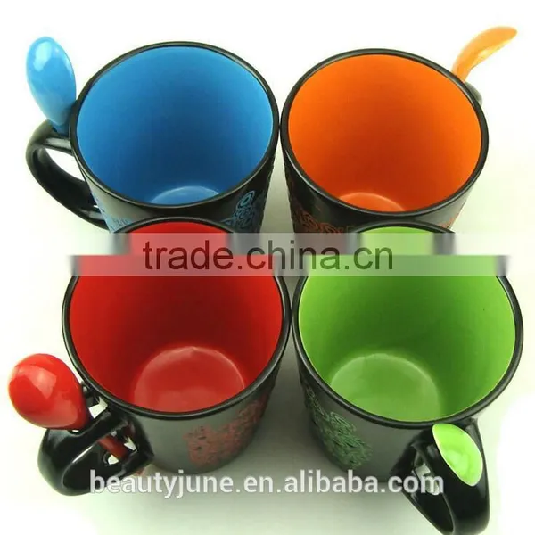 White Ceramic Mugs Personalised Mugs With Spoon for Christmas Best Selling Products photo-3