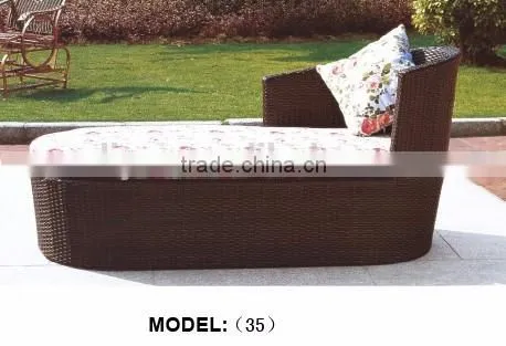 Modern PE Wicker Beach Sunbed photo-5