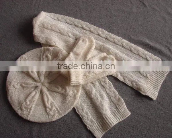 TYTP003 Winter Children' White Fashion Scarf, Hat & Glove