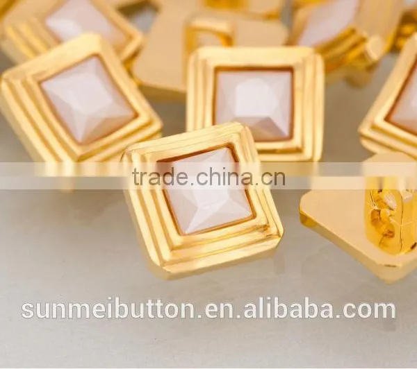 Elegant Fashion Square Shape Pearl Color Stone Shank Plastic Button photo-4