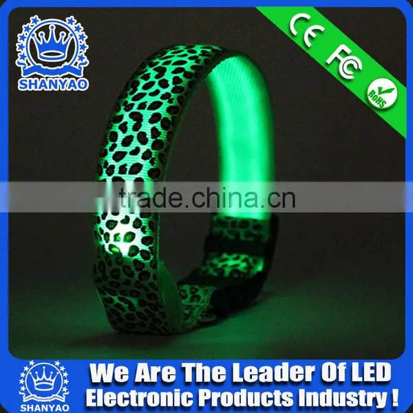 2015 Hot Selling Christmas Led Electric Pet Collar With Leopard photo-5