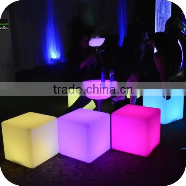 LED Outdoor Plastic Light Cube/ Acrylic Led Magic Cube photo-2