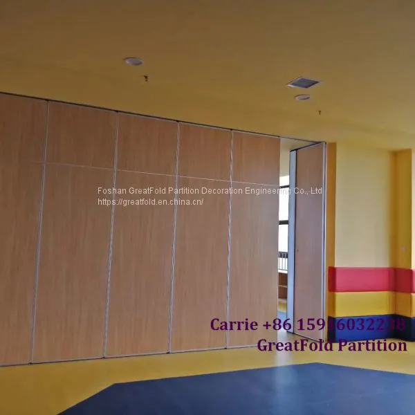 2019 New Operable Folding Bathroom Partition Glass for Exhibition Hall photo-4