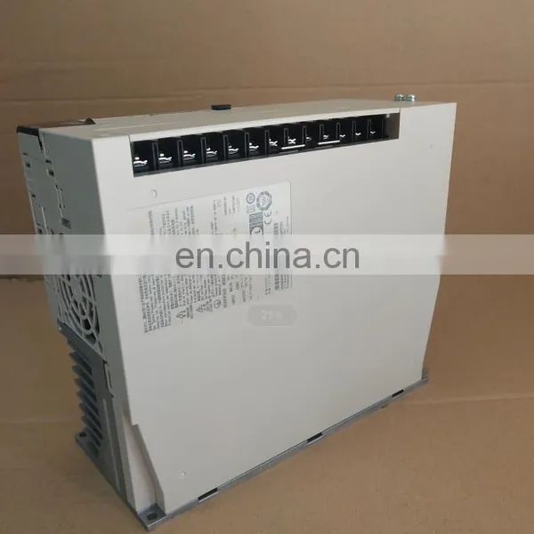 Yaskawa Sigma 7 AC Servo Drive 5kw SGDS-330A00A002 photo-4