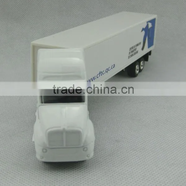 T2000 Model Truck With Free Wheel photo-2