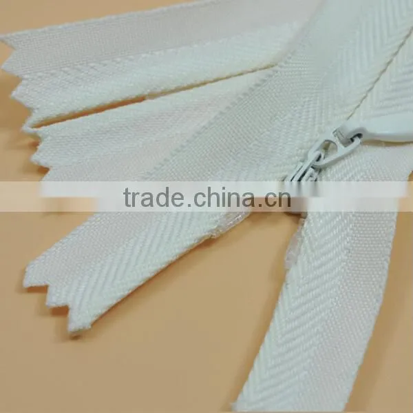 Closed End Auto Lock Invisible Zipper With White Tape photo-2