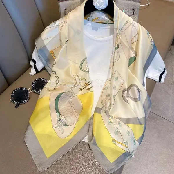 Pink Silk Oil Painting Satin Feels Soft Flowers Scarves Foreign Style High Quality 90*90CM photo-2