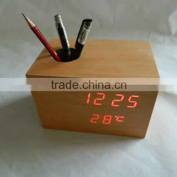 WV0951 High Quality LED Digital Voice Control Desk Clock