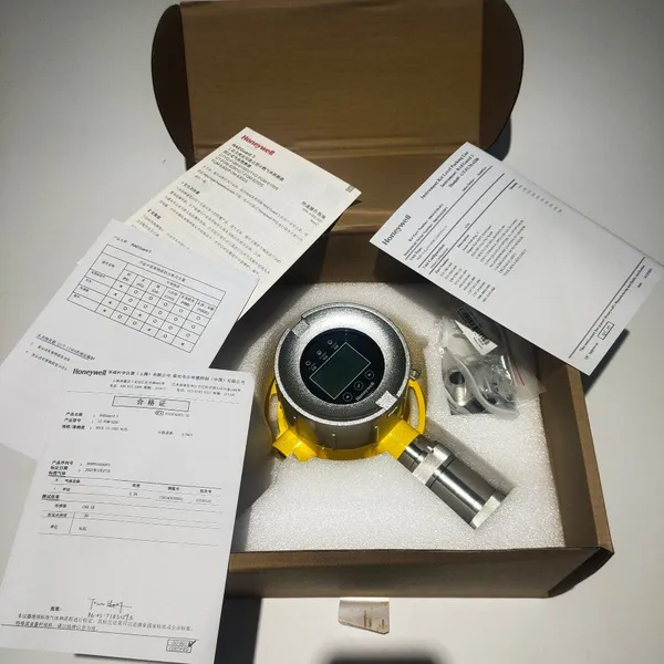 Honeywell RAEGuardLite Combustible/Toxic Gas Detector photo-2