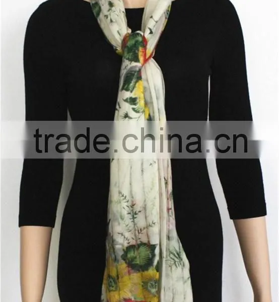 Green and Yellow Floral Printed Light Wool Scarf With Fringe photo-3
