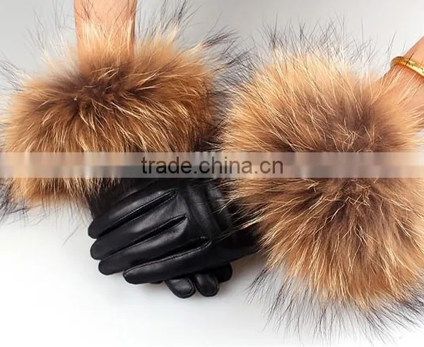 New 2016 Winter Fashion Raccoon Fur Short Design Women's Leather Gloves Thickening photo-5