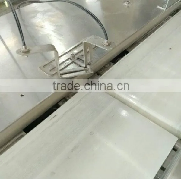 Automatic Packing Machine Inflated Snacks Food Packing Machine photo-3