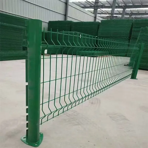 Easily Assembled 3D Panel Fence Curved Welded Wire Mesh Fence for Heavy-Duty Applications photo-2