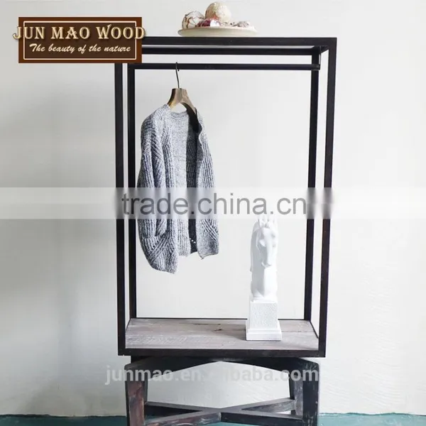 Practical Metal Frame Free Hanging Clothing Display Stand Rack With Wooden Shelf