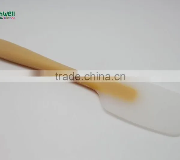 Heat Resistant Kitchen Silicone Rubber Scraper photo-2