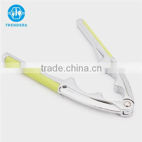 First Rate Metal Steel Pecan Nut Cracker photo-3