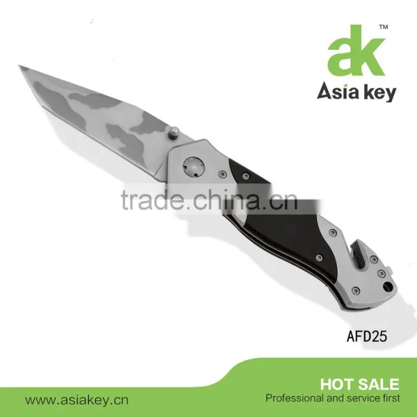 Outdoor Camping Hunting Knife Folding Knife Defense Bear Claw Knives photo-5