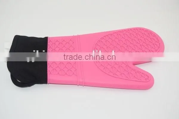 Silicone Lovely Gloves Honey Peach Color Oven Mitts With Cotton Inside photo-2