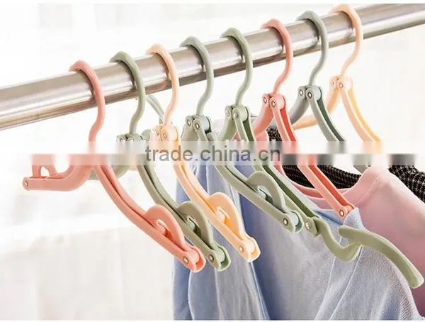 Hot Selling Plastic Foldable Travel Home Clothes Hanger With Anti-slip Grooves photo-2