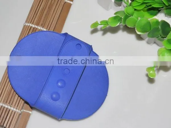 Pretty Rubber Pet Brush Pet Massage Brush for Dog photo-2