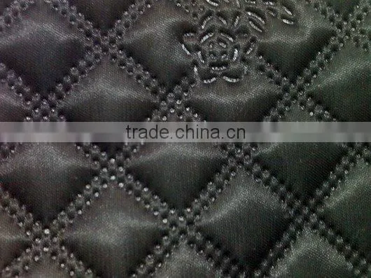Ultrasonic Embossing Machine/Ultrasonic Fabric Embossing Machine/Ultrasonic Laminating and Embossing Machine photo-2